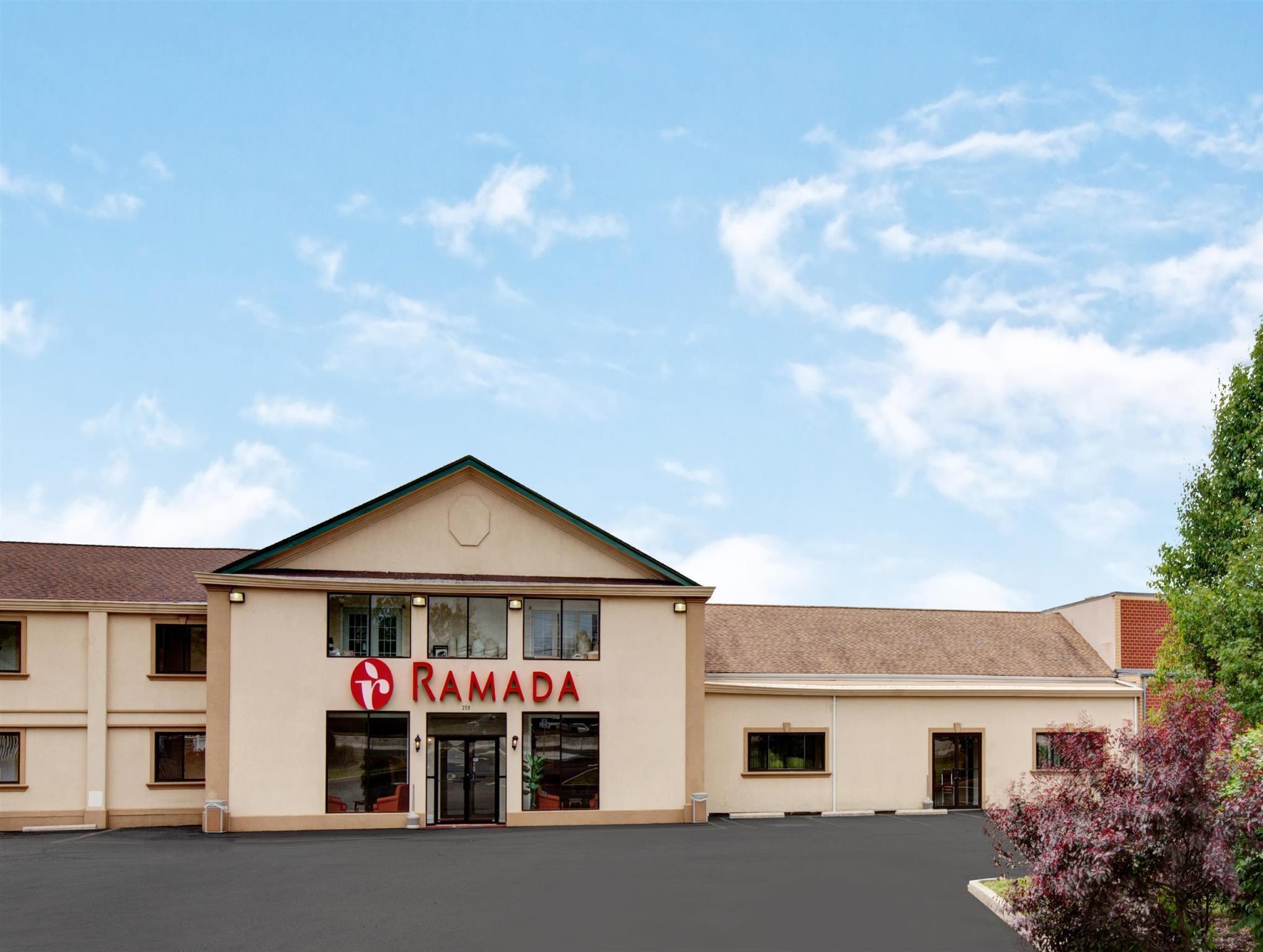 Ramada Inn Flemington Kültér fotó